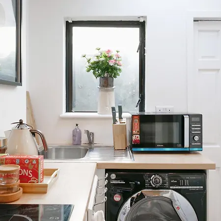 2 Bedroom House 12 Rutland Vila Dublin